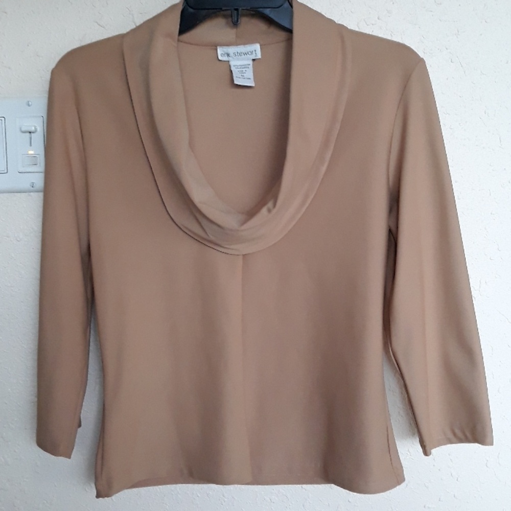Erik Stewart 3/4 sleeve top